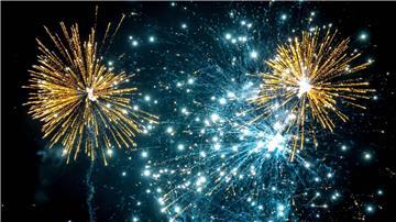 Am Silvesterabend bietet das Fernsehen vor allem Shows und Klassiker.