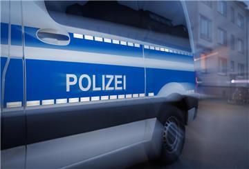 Am Sonntag ist ein 34-jähriger Mann in der kleinen Weser ertrunken. Die weiteren Ermittlungen der Kriminalpolizei dauern an.
