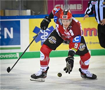 Am Sonntag müssten die Fischtown Pinguins mit Jan Urbas gegen die Augsburg Panther ran.