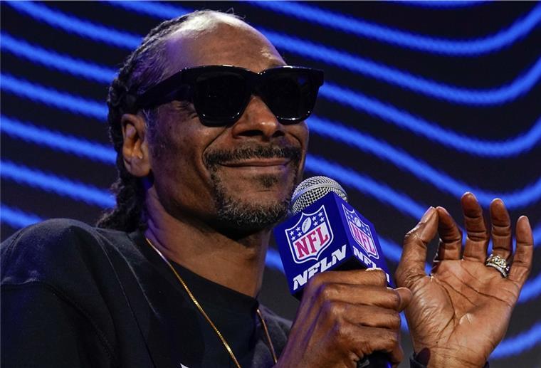 Kurz vor dem Super Bowl: Missbrauchsvorwurf gegen Snoop Dogg Am Sonntag steht Snoop Dogg in der Halbzeit-Show des Super Bowl auf der Bühne.