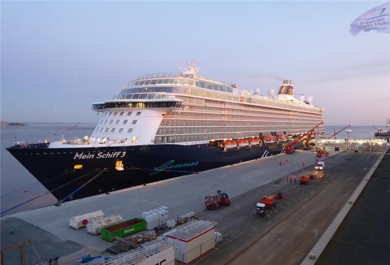 Ab nach Hause: Die „Mein Schiff 3“ kommt aus der Karibik zurück nach Bremerhaven Am Sonntag wieder: „Mein Schiff 3“ an der Columbuskaje