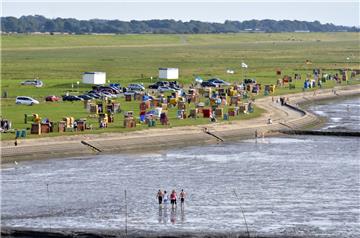 Am Strand von Dorum-Neufeld ist die Badewasserqualität ausgezeichnet. Anders sieht es im Nachbarort Wremen aus.