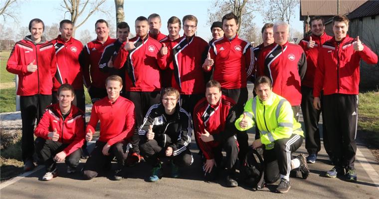 Boßler aus Mentzhausen werfen sich in die höchste Spielklasse Am vorletzten Spieltag sicherte sich der Mentzhauser TV die Meisterschaft in der Boßel-Verbandsliga und den damit verbundenen Aufstieg in die Landesliga.