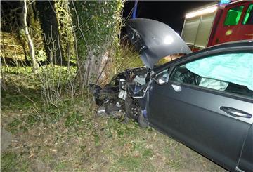 Am VW Golf entstand Totalschaden.