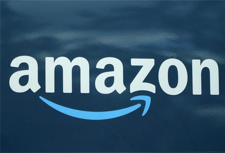 Katzenstreu mit Babypuder-Duft ist Bestseller bei Amazon Amazon-Logo