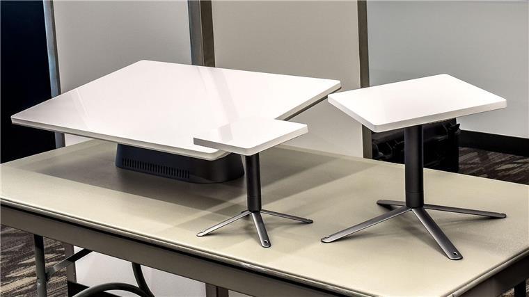 Test-Satelliten für Amazons Startlink-Konkurrenz im All Amazon zeigt Prototypen von Antennen seines geplanten Dienstes Kuiper zur Internet-Versorgung aus dem All.