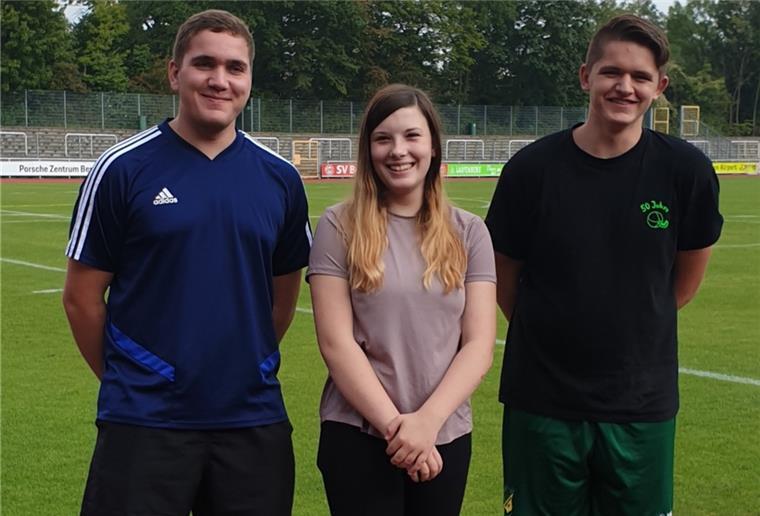 Thore Bruns ist deutscher Meister im Schleuderballweitwurf An den Deutschen Meisterschaften im Schleuderballweitwurf nahmen (von links) Thore Bruns, Alliah Laschitzki und Kevin Duhm vom TSV Abbehausen teil.