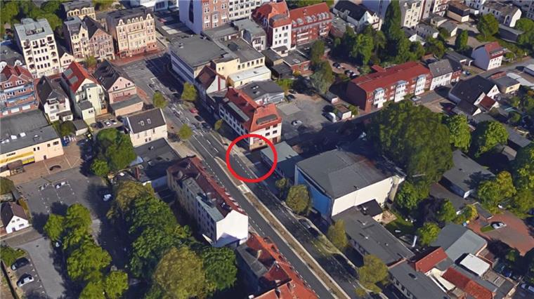 Unfall in Lehe: Radfahrerin (11) wird übersehen und verletzt An der Ecke Stormstraße/Rickermsstraße in Lehe hat eine Autofahrerin eine Radfahrerin (11) übersehen.