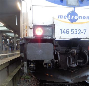 An der Lokomotive des Metronoms sind keine Schäden festzustellen. Die Kollision hätte aber auch schlimmere Folgen haben können.
