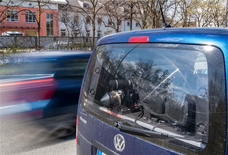 Im Kreis Rotenburg entstehen teure Fotos An Straßenrändern im Landkreis Rotenburg stehen auch in der kommenden Woche Tempo-Messanlagen.