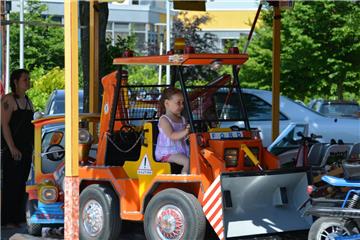 Andere Kinder präferierten etwas langsamere Fahrgeschäfte.