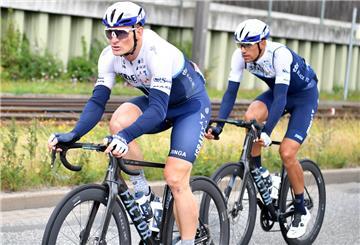 Andre Greipel (links) nimmt an dem Rennen in Nordholz teil.