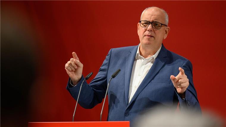 SPD Bremen: Mit neuem Parteichef in den Wahlkampf Andreas Bovenschulte ruft zum Wahlkampf auf.