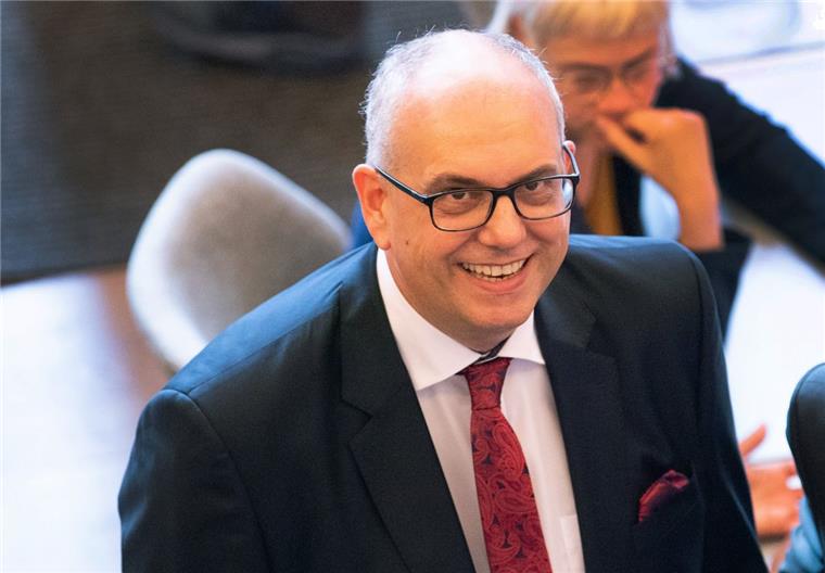 Andreas Bovenschulte ist neuer Regierungschef in Bremen Andreas Bovenschulte (SPD) ist der neue Regierungschef im Land Bremen.