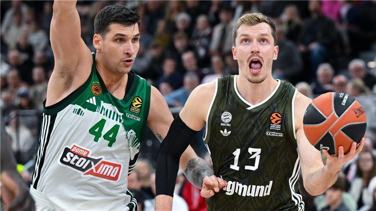 Andreas Obst (r) traf beim Sieg gegen Kaunas acht Dreier.