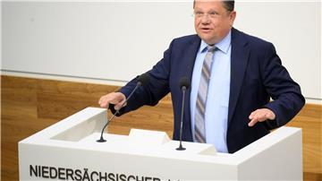 Andreas Philippi (SPD), Gesundheitsminister Niedersachsen, spricht im Landtag Niedersachsen.