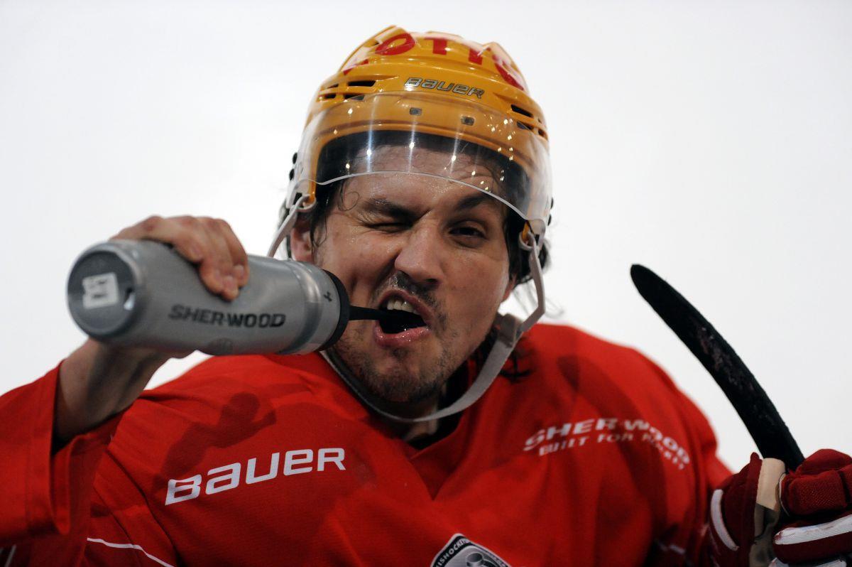 Andrej Teljukin kommt zurück zu den Fischtown Pinguins Andrej Teljukin spielte fünf Saisons für die Fischtown Pinguins. Jetzt kehrt er als Betreuer zurück.