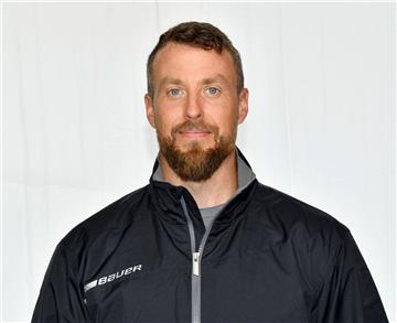 Andrew McPherson ist immer noch heiß auf Eishockey. Jetzt hat der ehemalige Profi für den REV Bremerhaven gespielt.