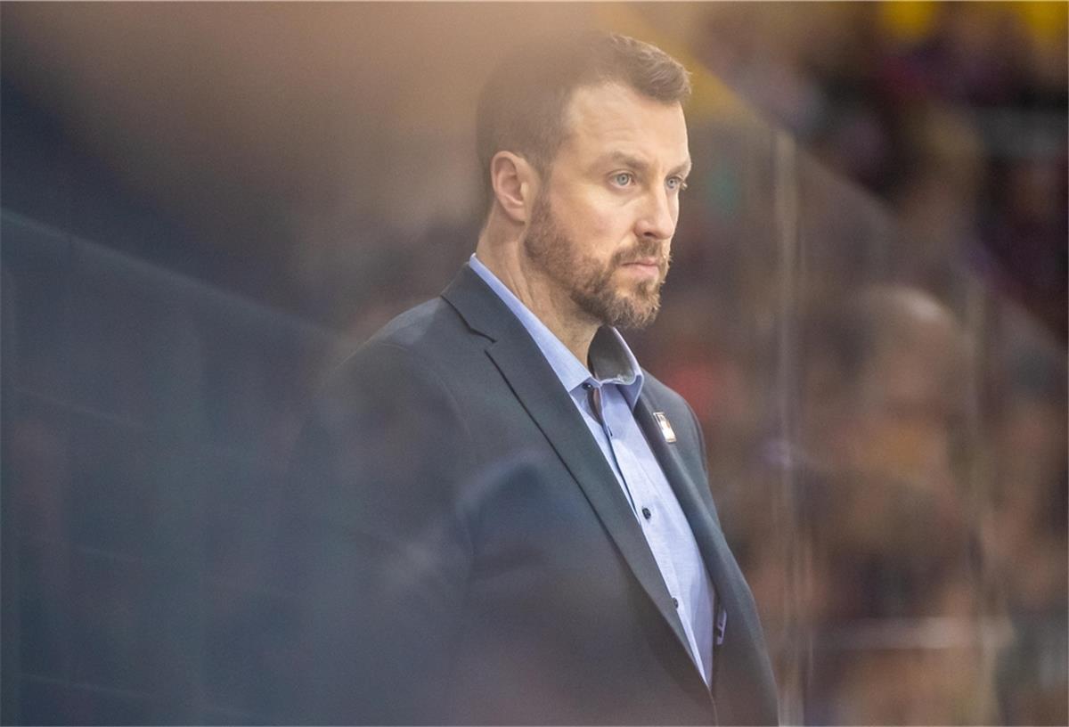 McPherson heuert bei den Weserstars Bremen an Andrew McPherson wird Trainer beim Eishockey-Regionalligisten Weserstars Bremen.