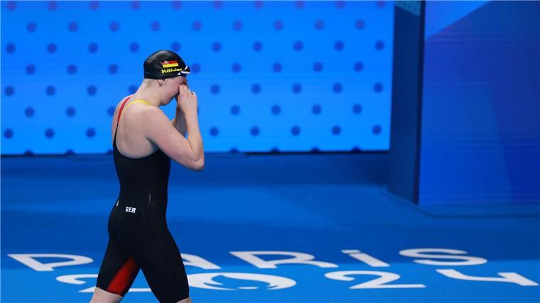 Schwimmerin Köhler verpasst Olympia-Medaille knapp und weint Angelina Köhler hat eine Olympia-Medaille knapp verpasst.