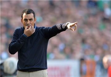 Anschließend übernahm Robin Dutt am 1. Juni 2013. Er blieb bis zum 25. Oktober 2...