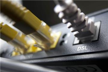 Anschlüsse an einem DSL-Router 
