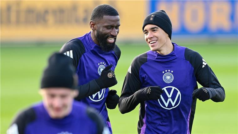 Defensiver Schlüssel: Nagelsmanns Detail für Titeltraum Antonio Rüdiger (l.) und Jamal Musiala (r.) - zwei wichtige Säulen für Bundestrainer Nagelsmann.