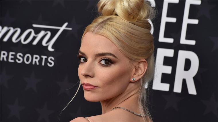 Trailer stimmt auf „Furiosa: A Mad Max Saga“ ein Anya Taylor-Joy spielt die Hauptrolle im neuen Actionfilm „Furiosa: A Mad Max Saga“.