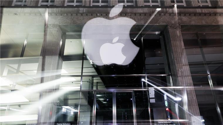 Apple vereinfacht den Wechsel von iPhone zu Android Apple reagiert auf die strikten Regeln des neuen EU-Gesetzes Digital Markets Act.