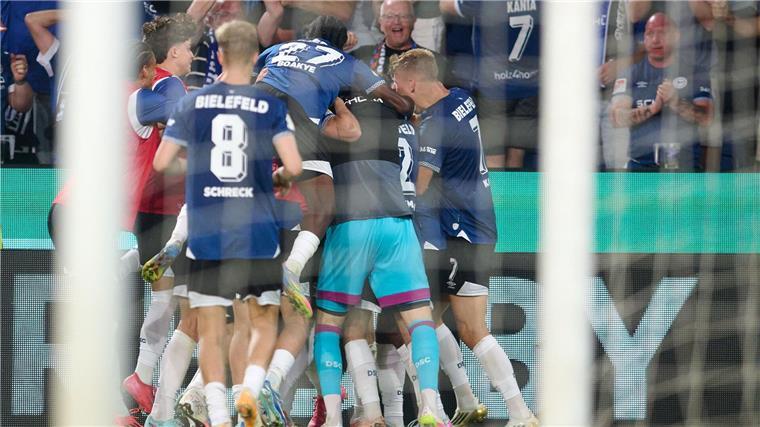 Bielefeld wird für Bremen erneut zum Pokalschreck Arminia Bielefeld hat mal wieder einen Favoriten geschlagen.