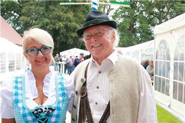 Arnold Katzer aus Sievern ist seit 15 Jahren Stammgast in Wittstedt und hatte zu...