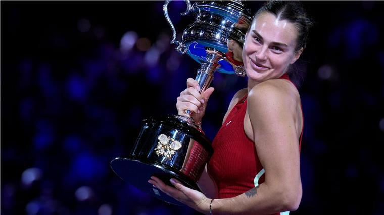 Aryna Sabalenka will nicht nur Trophäen gewinnen, sondern mit Tennis auch Geld verdienen.