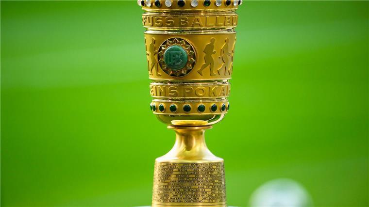 Delmenhorst spielt in Oldenburg, Hemelingen in Verden Atlas Delmenhorst zieht für sein Erstrundenspiel im DFB-Pokal nach Oldenburg um.