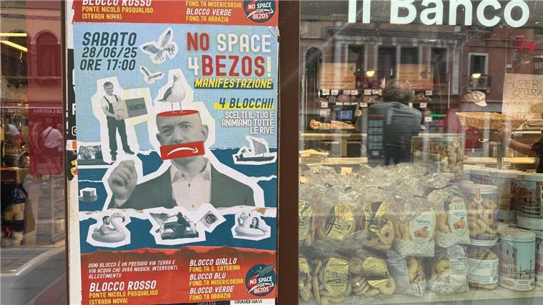 Auch an anderen Stellen wird gegen die Hochzeit protestiert.