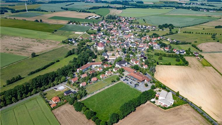 Kultur auf dem Land: Bund fördert 30 Projekte Auch auf dem Land versuchen viele Initiativen, kulturelle Angebote zu organisieren und den Zusammenhalt zu stärken. (Archivbild)