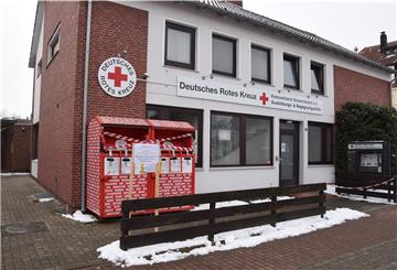Auch beim DRK-Kreisverband, hier die Einrichtung an der Hafenstraße in Nordenham, ist das Geschäft mit Kleidungsstücken zum Erliegen gekommen.