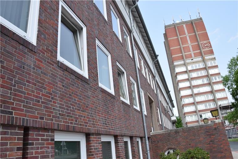 Plädoyer für Anbau auf Rathaus-Parkplatz in Nordenham Auch der Abriss des Rathausturms sollte aus Sicht des Senioren- und Behindertenbeirats möglichst schnell erfolgen.