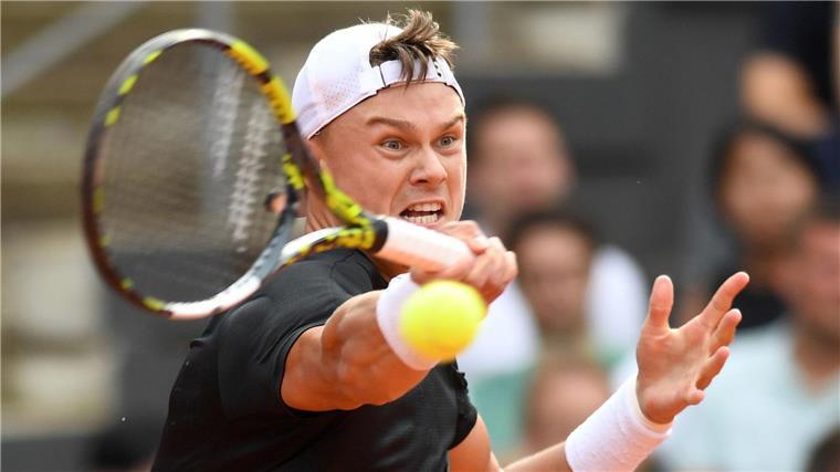 Geärgert, gekämpft, gewonnen: Zverev im Viertelfinale Auch der an Nummer zwei gesetzte Däne Holger Rune steht im Viertelfinale.