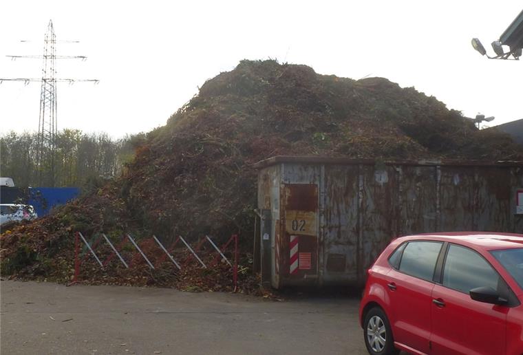 Bremerhaven: Wertstoffsammelstellen ab sofort geschlossen Auch die Grüngutannahmestelle Weißenstein kann nicht mehr genutzt werden.