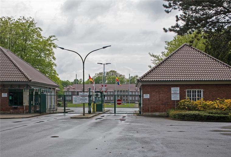 Flüchtlinge: Kaserne in Cuxhaven wird vielleicht Sammelunterkunft Die Kaserne in Delmenhorst.