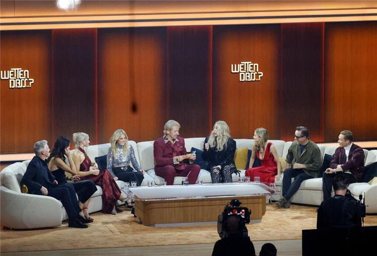 Auch dieses Mal nahmen zahlreiche Promis auf der berühmten Couch Platz.