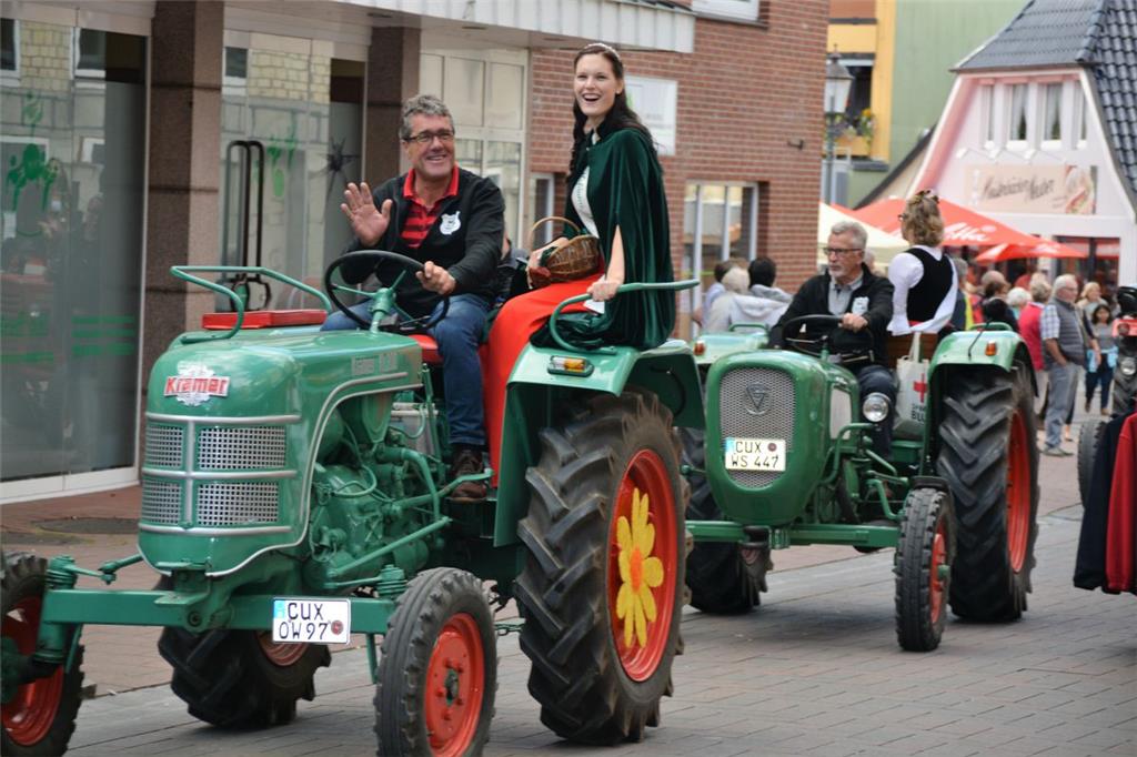 Auch einige Oldtimerfreunde gaben sich anlässlich der Krönung die Ehre.