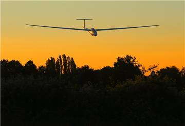 Auch für die Butjadinger Ferienpasskinder geht es in diesem Sommer hoch hinaus. Sie können beim Weser Luftsport-Verein in Blexen einen Rundflug unternehmen.