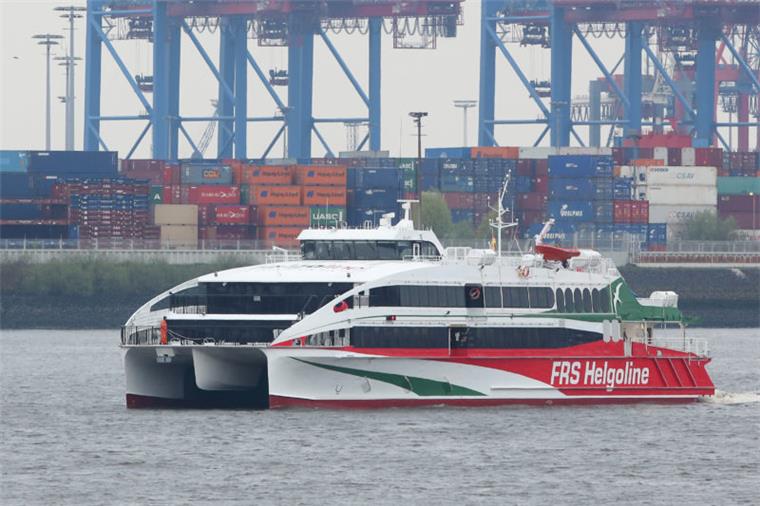 Helgoland-Katamaran startet 2020 früher in die Saison Auch im kommenden Jahr will die Reederei mit ihrem Katamaran früher in die Helgoland-Saison starten.