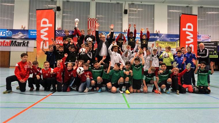 Weser-Elbe-Cup beginnt: Die Zeit der Fußballjugend Auch im vergangenen Jahr war das Jugendturnier ein Erfolg.