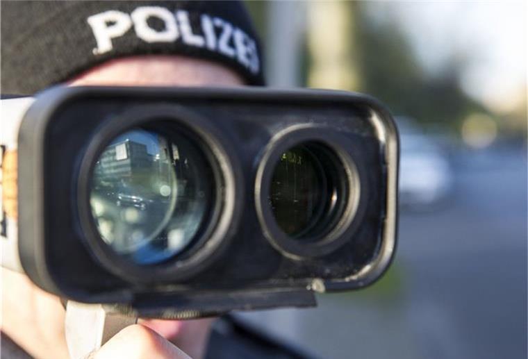 Hier wird diese Woche in Bremerhaven und dem Cuxland geblitzt Auch in der 35. Kalenderwoche wird in Bremerhaven und dem Cuxland geblitzt.