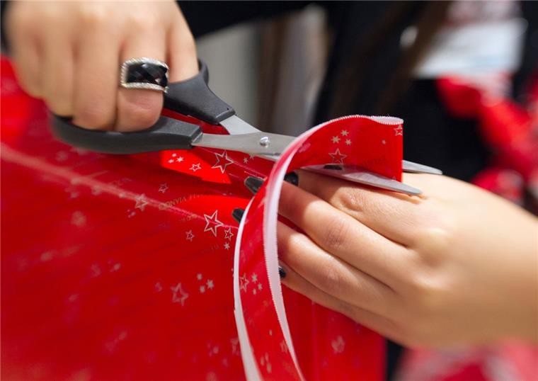 Weihnachtsgeschenke auf den letzten Drücker: Diese Dinge gehen immer Auch kurz vor Weihnachten lässt sich noch ein passendes Geschenk finden.