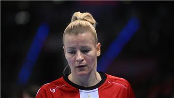 Auch Nationalmannschaftskapitänin Antje Döll muss sich einen neuen Verein suchen. 