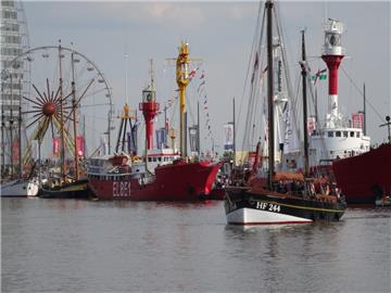 Auch unsere User fotografieren fleißig. Dieses Bild vom Neuen Hafen beim Seestad...