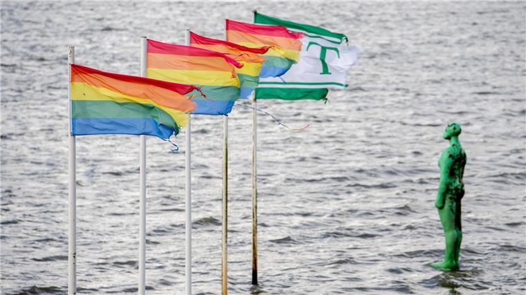 Sturmtief „Joshua“ sorgt für Feuerwehreinsätze im Norden Auch zum Wochenstart bleibt es stürmisch.